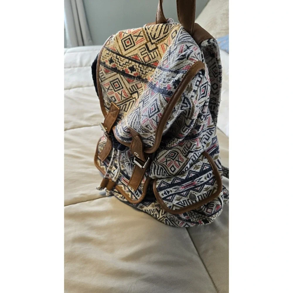 Mudd Aztec Backpack Boho Tribal Print Canvas Faux Leather Festival Bag Y2K Geode
